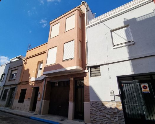 Venta Casa o chalet en C/ Zumalacárregui 102