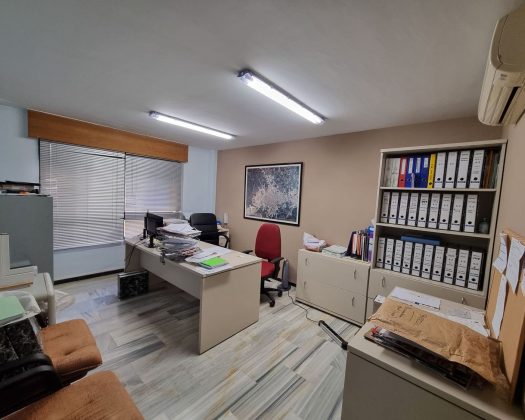Venta Oficina en C/ Francesc Tàrrega 59