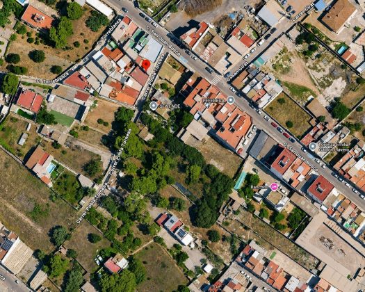 Venta Local comercial en C/ Pobla Tornesa 3